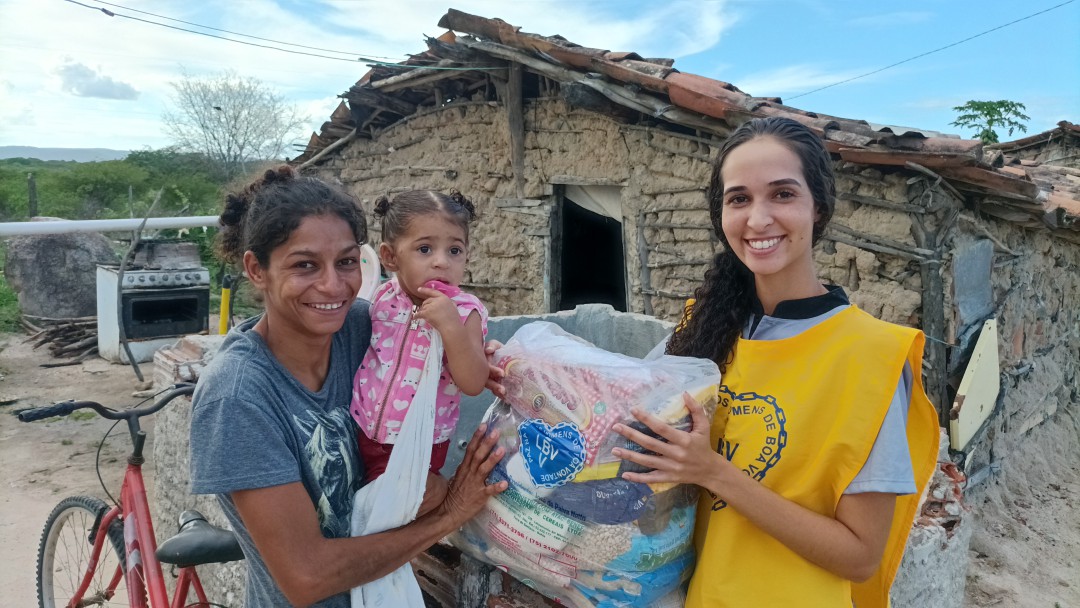 LBV - Legião da Boa Vontade inicia entrega de cestas de alimentos