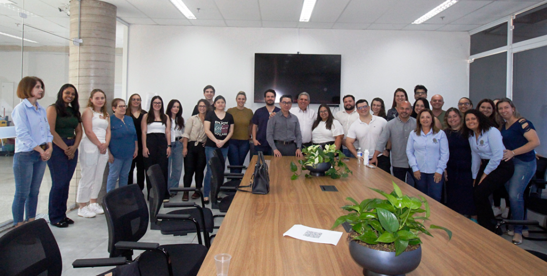 SECRETARIA DA SAÚDE REALIZOU REUNIÃO ESTRATÉGICA COM MÉDICOS DA ATENÇÃO BÁSICA PARA ALINHAMENTO DE PROTOCOLOS CLÍNICOS