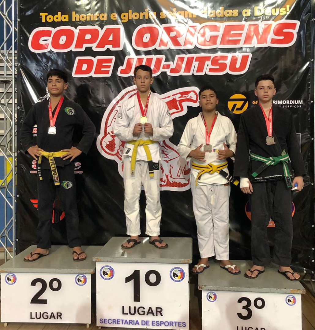 IRMÃOS NAUAN E KALEB CONQUISTAM DESTAQUE NA COPA ORIGENS