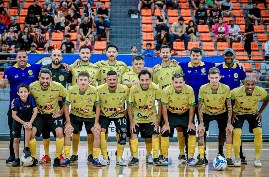 ESPORTIVO CANARINHO — CAMPEÃO INVICTO DO FUTSAL