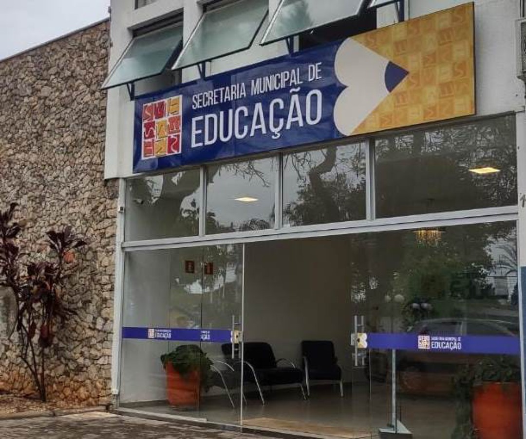 IDEB DAS ESCOLAS MUNICIPAIS CAI E FICA ABAIXO DA META ESTIPULADA PARA 2021