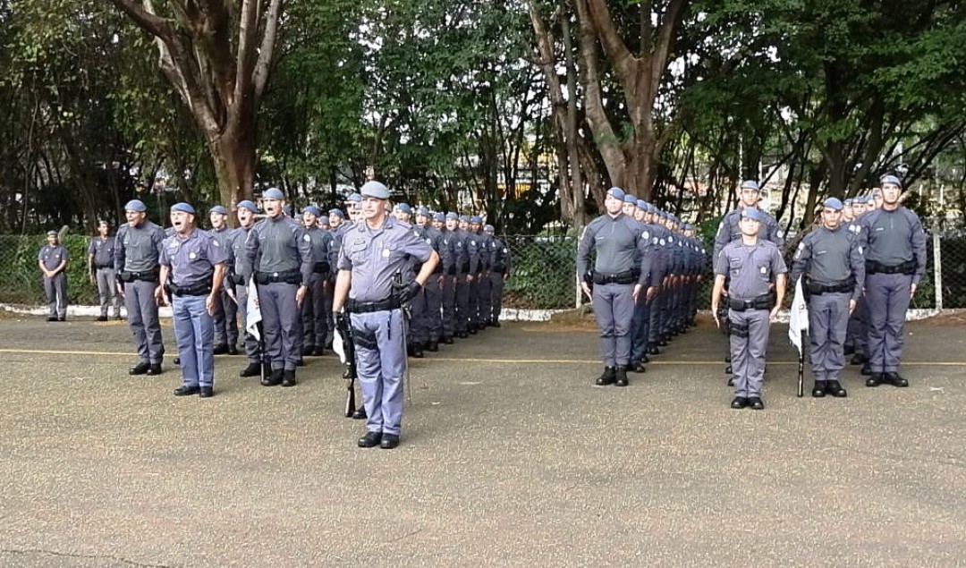 SOLENIDADE DE FORMATURA E CONCLUSÃO DO CURSO DE FORMAÇÃO DE SOLDADOS 2025.