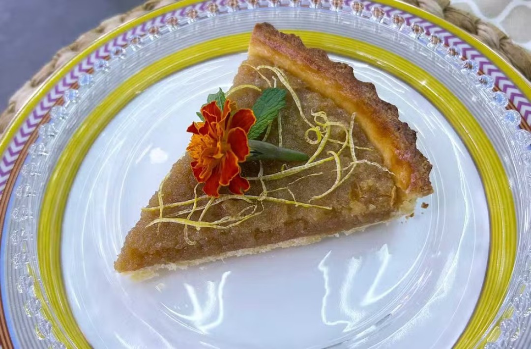 TORTA DE PÃO E MEL