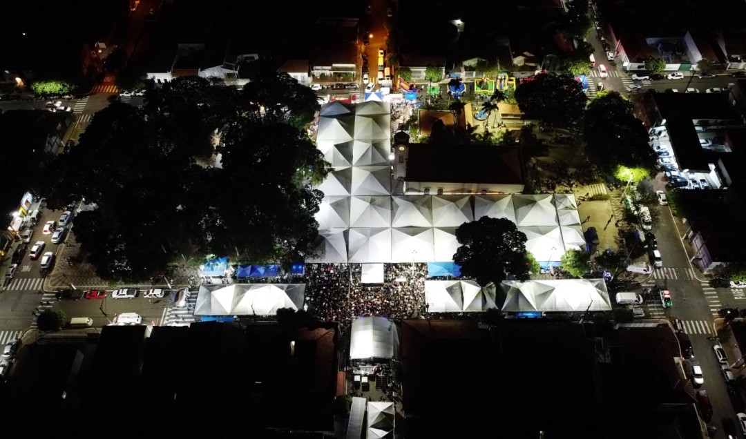 SANTA CRUZ DA CONCEIÇÃO CELEBROU SEUS 73 ANOS COM FESTA, CULTURA E MUITA PARTICIPAÇÃO POPULAR