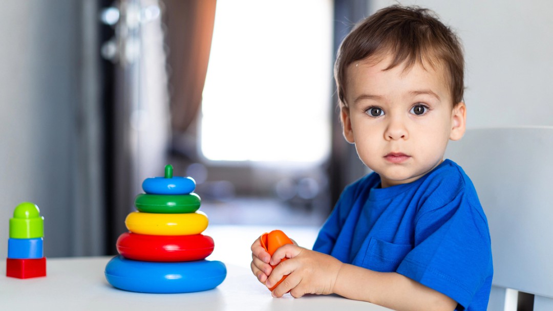 QUANDO INVESTIGAR? SINAIS DE AUTISMO PODEM APARECER ANTES DOS 2 ANOS