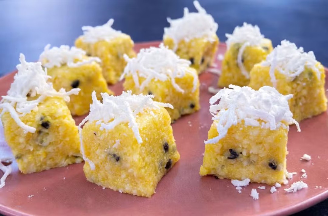 COCADA DE CUSCUZ COM MARACUJÁ