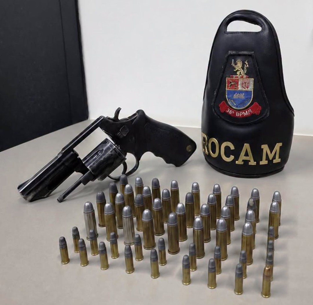 ARMA FURTADA HÁ MAIS DE 10 ANOS É ENCONTRADA DURANTE LIMPEZA DE RESIDÊNCIA EM LEME