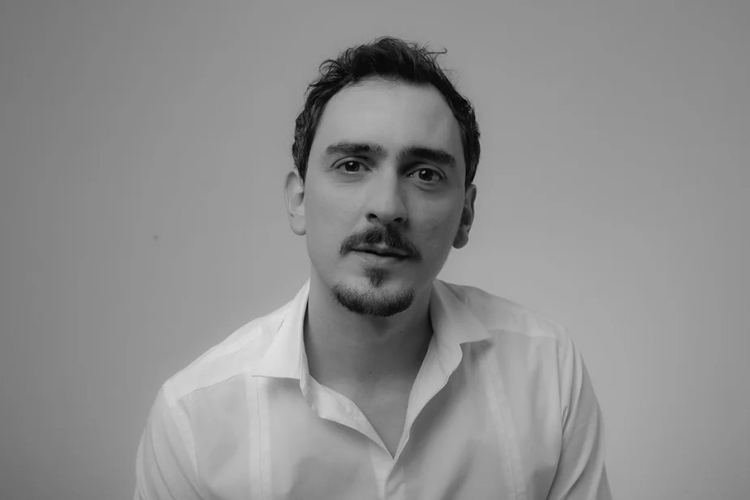 ATOR VINICIUS MELONI VEM A LEME NO DIA 06 DE JUNHO -  SÁBADO PARA MINISTRAR OFICINA DE TEATRO NO INSTITUTO ALVORADA CULTURAL
