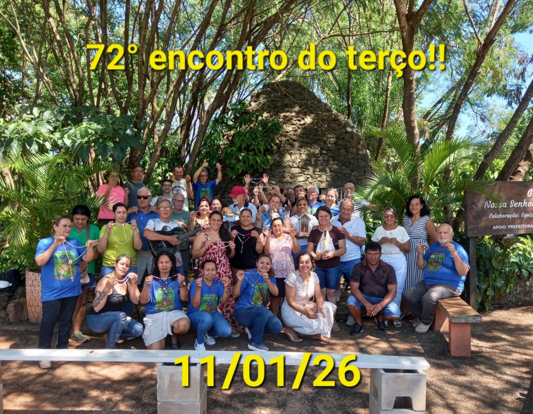 REZA DO TERÇO NA GRUTA DE NOSSA SENHORA APARECIDA COM O PADRE DONIZETE