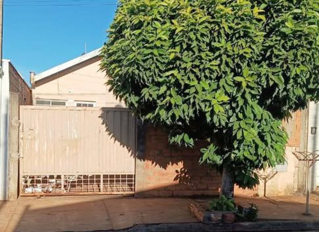 VENDE - SE CASA NO JARDIM EMPYREO