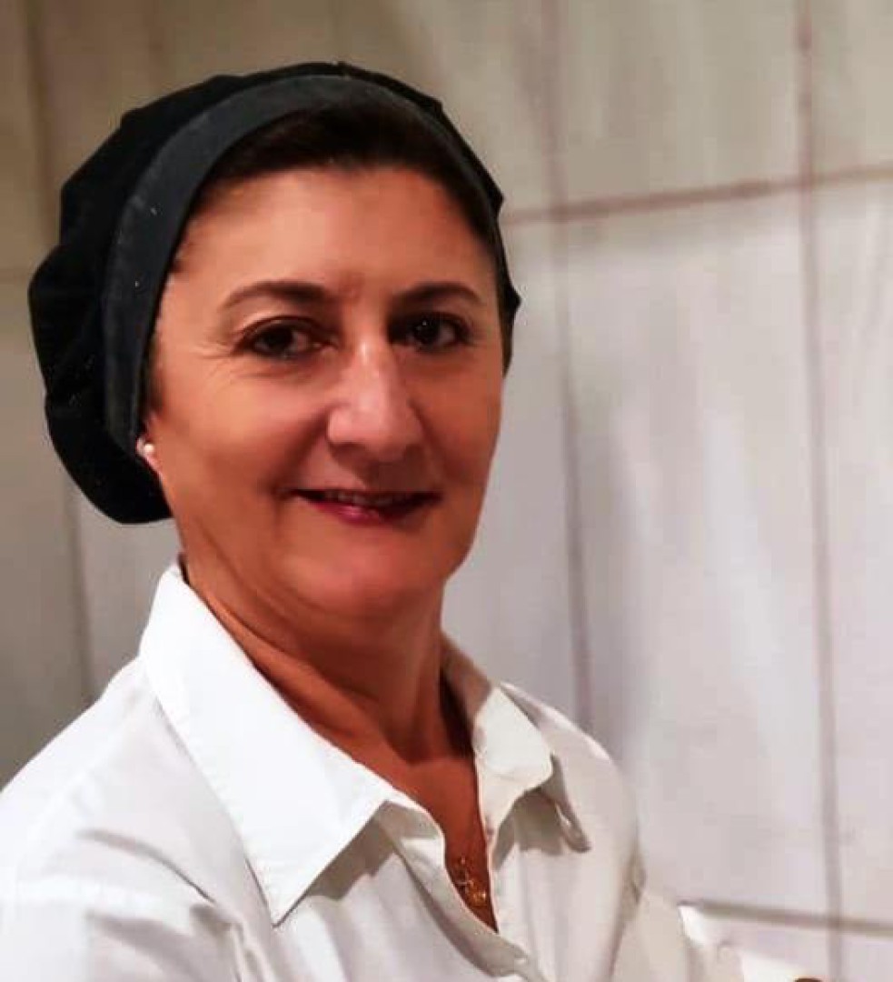 DESCANSE EM PAZ, DONA EDNA