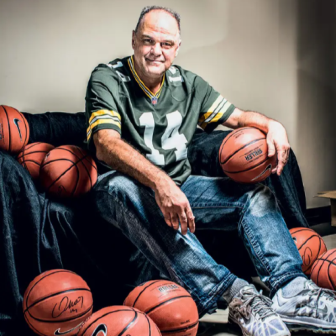 ADEUS A OSCAR SCHMIDT, O ETERNO “MÃO SANTA” DO BASQUETE BRASILEIRO