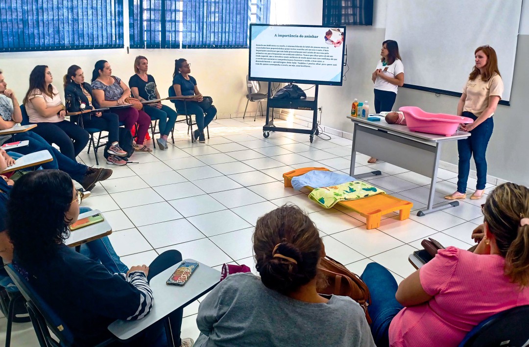 Capacitação de novos Monitores de Educação da Rede Municipal de Ensino