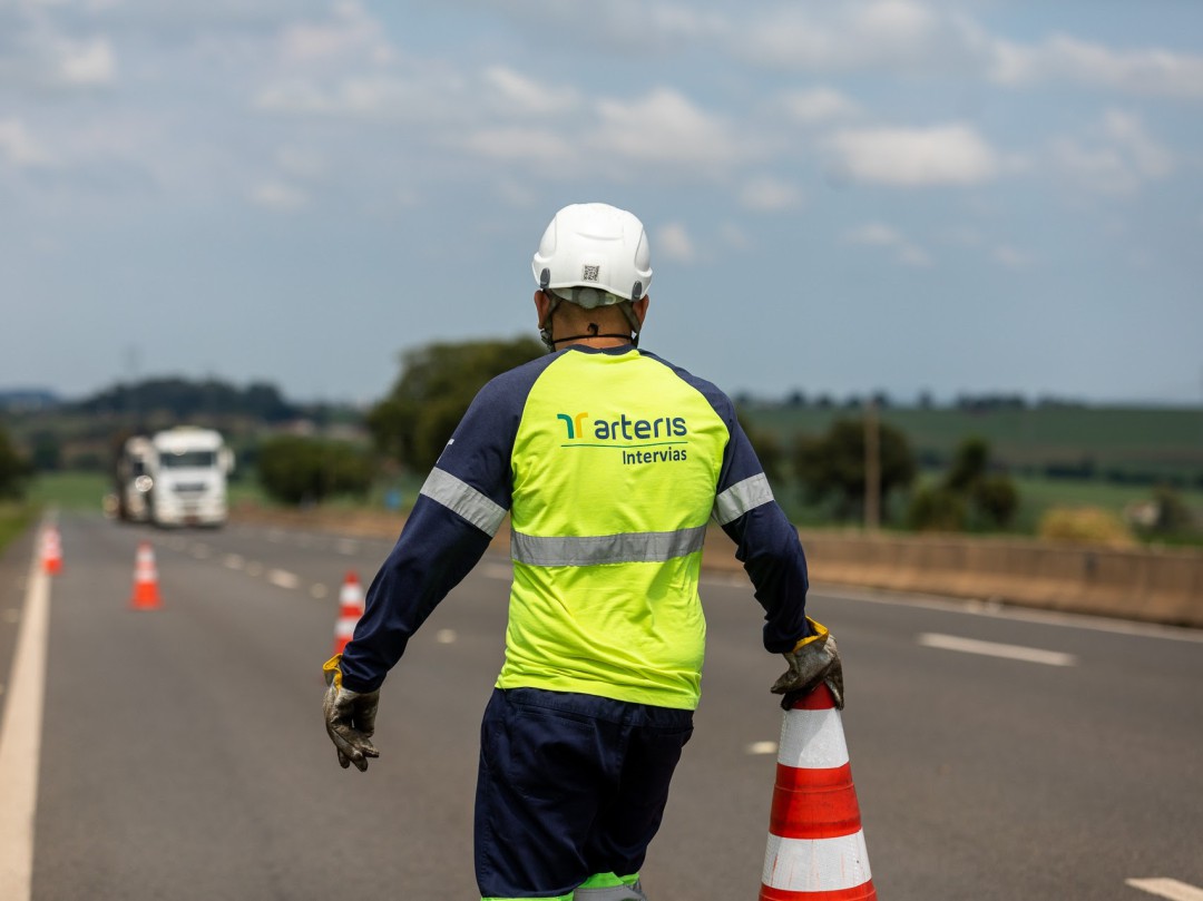 ARTERIS INTERVIAS TEM VAGAS ABERTAS PARA INSPETOR(A) DE TRÁFEGO, INSPETOR(A) DE FISCALIZAÇÃO E OPERADOR(A) DE PEDÁGIO