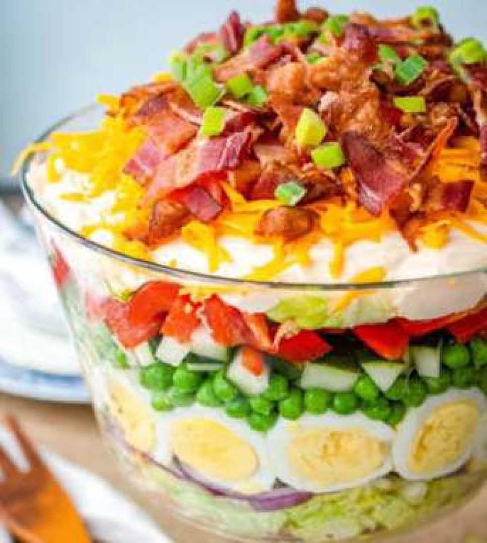 SALADA EM CAMADAS