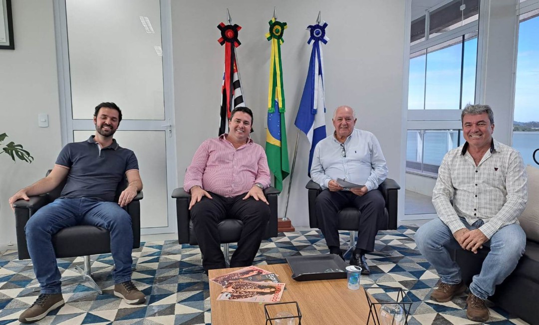 SAECIL apresenta projeto técnico de canalização de parte do Córrego Batinga na Avenida João Arrais Seródio Filho ao Diretor do Departamento de Águas e Energia Elétrica – DAEE