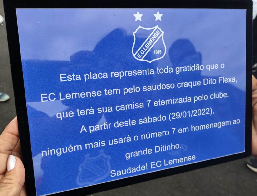 EC Lemense eterniza a camisa 7 do craque Dito Flexa