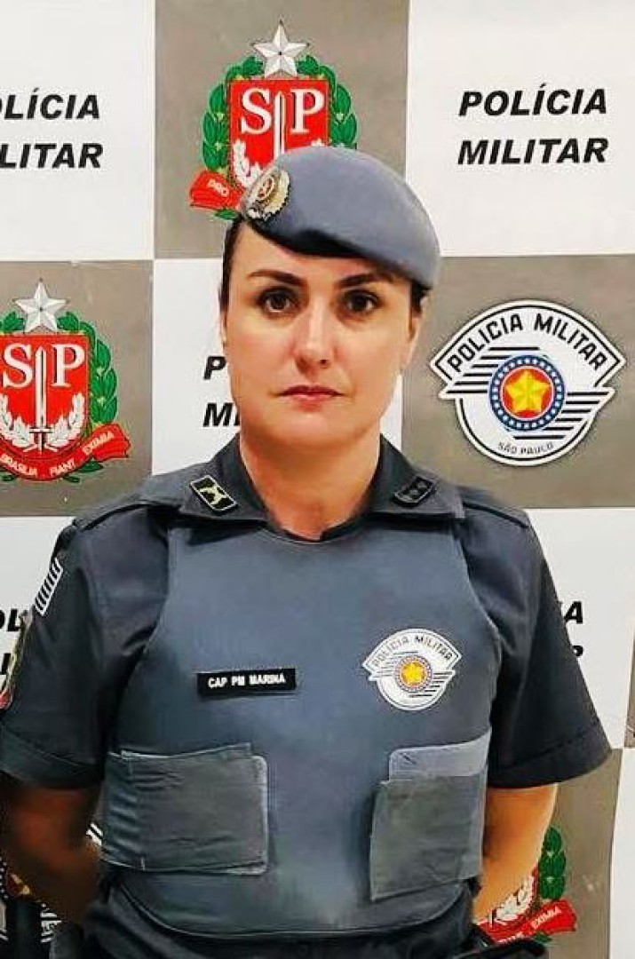 CAPITÃO PM MARINA É A PRIMEIRA MULHER A ASSUMIR O COMANDO DA 4ª COMPANHIA DA POLÍCIA MILITAR EM LEME