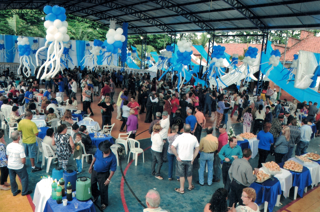 27 anos do “Café com Chorinho” – domingo, 21 de maio, será especial