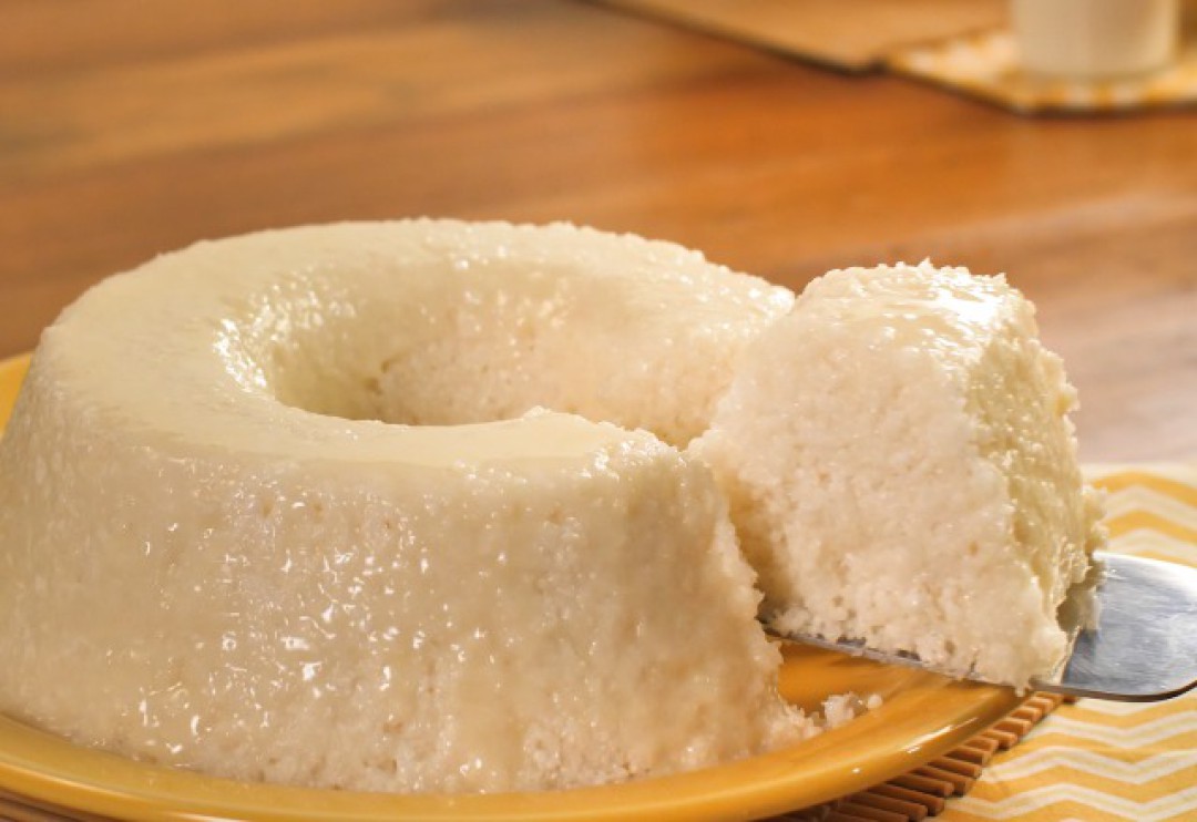 BOLO DE TAPIOCA CREMOSO QUE NÃO VAI AO FORNO