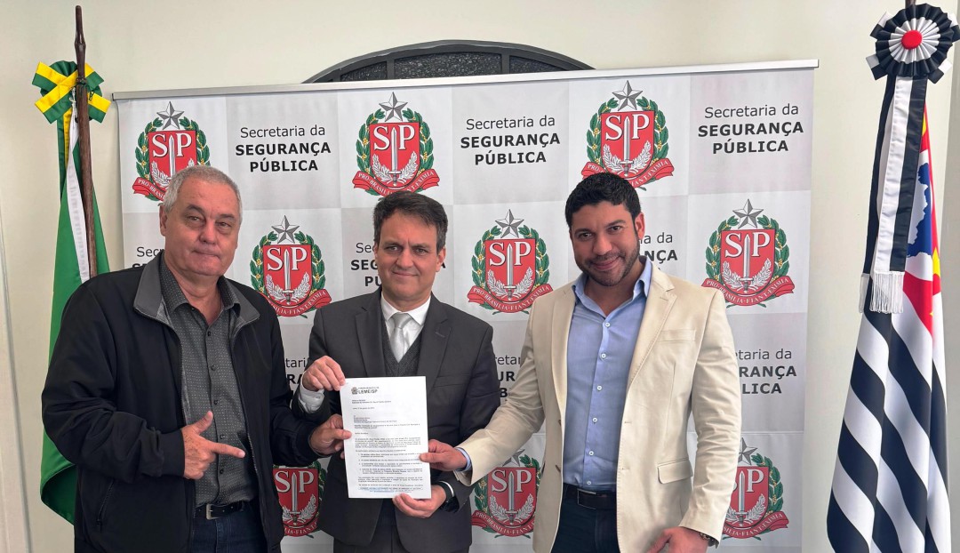 VEREADORES DR. DAVID PEDRÃO E CORONEL JOÃO ARRAIS BUSCAM INVESTIMENTOS DO ESTADO PARA FORTALECER A SEGURANÇA PÚBLICA DE LEME