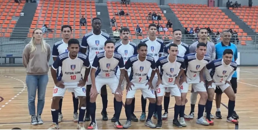 LEME ENFRENTA PONTAL PELAS OITAVAS DE FINAL DA COPA RECORD DE FUTSAL