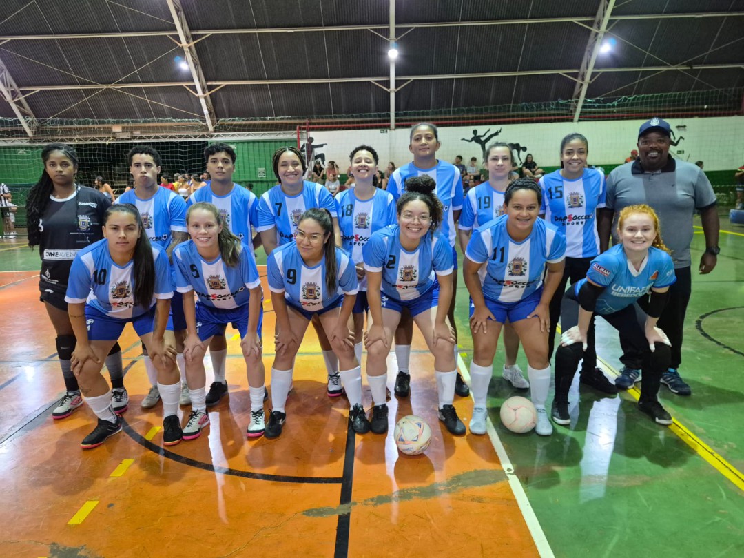 MAIS UMA VITÓRIA E LIDERANÇA ISOLADA