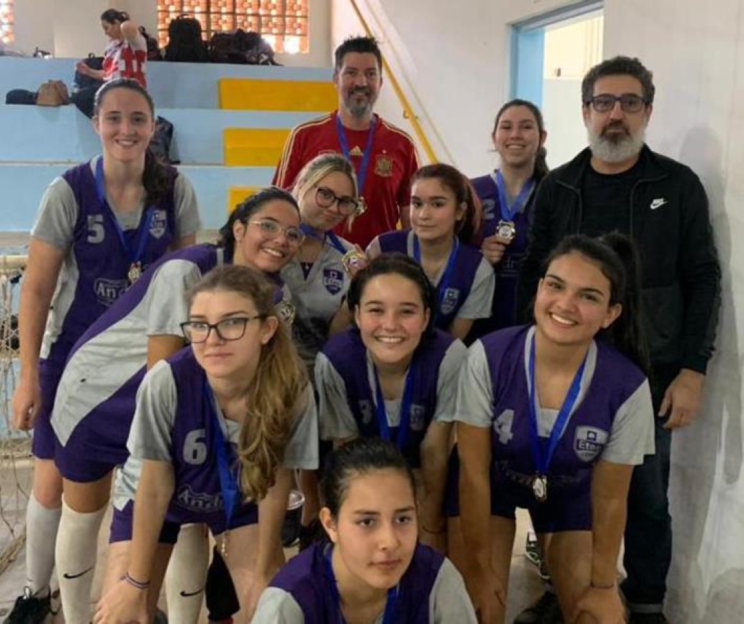 Equipe de Futsal Feminina da ETEC “Dep. Salim Sedeh” é Campeã dos Jogos Interetec’s 2022