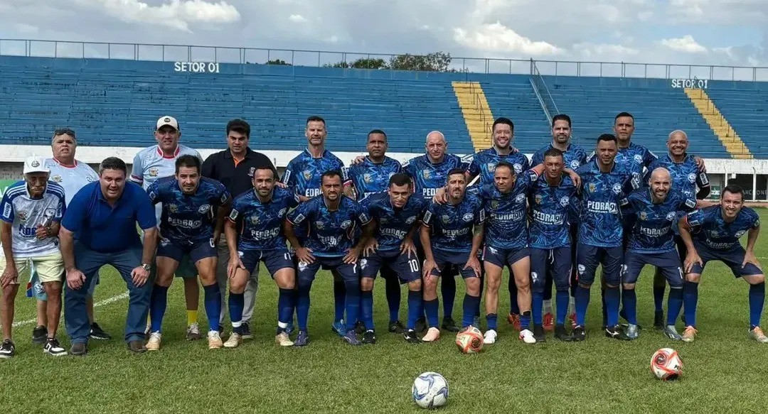 VETERANOS FC GARANTE VAGA ENTRE OS QUATRO MELHORES DA COPA HB MALHARIA 38+