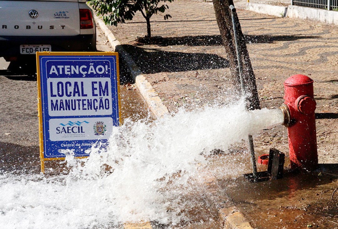 Hidrantes são importantes equipamentos para manutenção da rede de distribuição de água