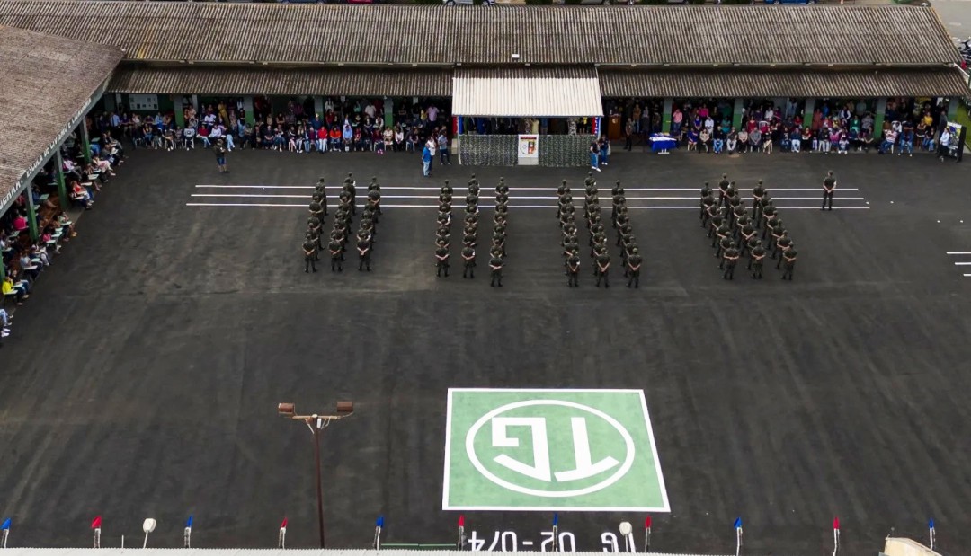 FORMATURA DOS ATIRADORES DO TIRO DE GUERRA DE LEME FOI MARCADA PELA EMOÇÃO