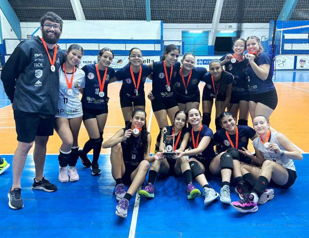 ALSEC LEME CONQUISTA, DE FORMA INVICTA, O TÍTULO DO CAMPEONATO MAPA VÔLEI EM RIO CLARO