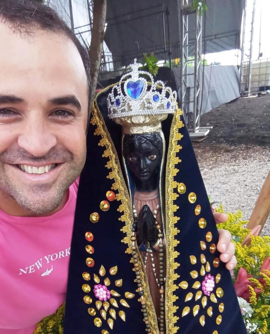 NOSSA SENHORA APARECIDA - FÉ E DEVOÇÃO DO POVO BRASILEIRO
