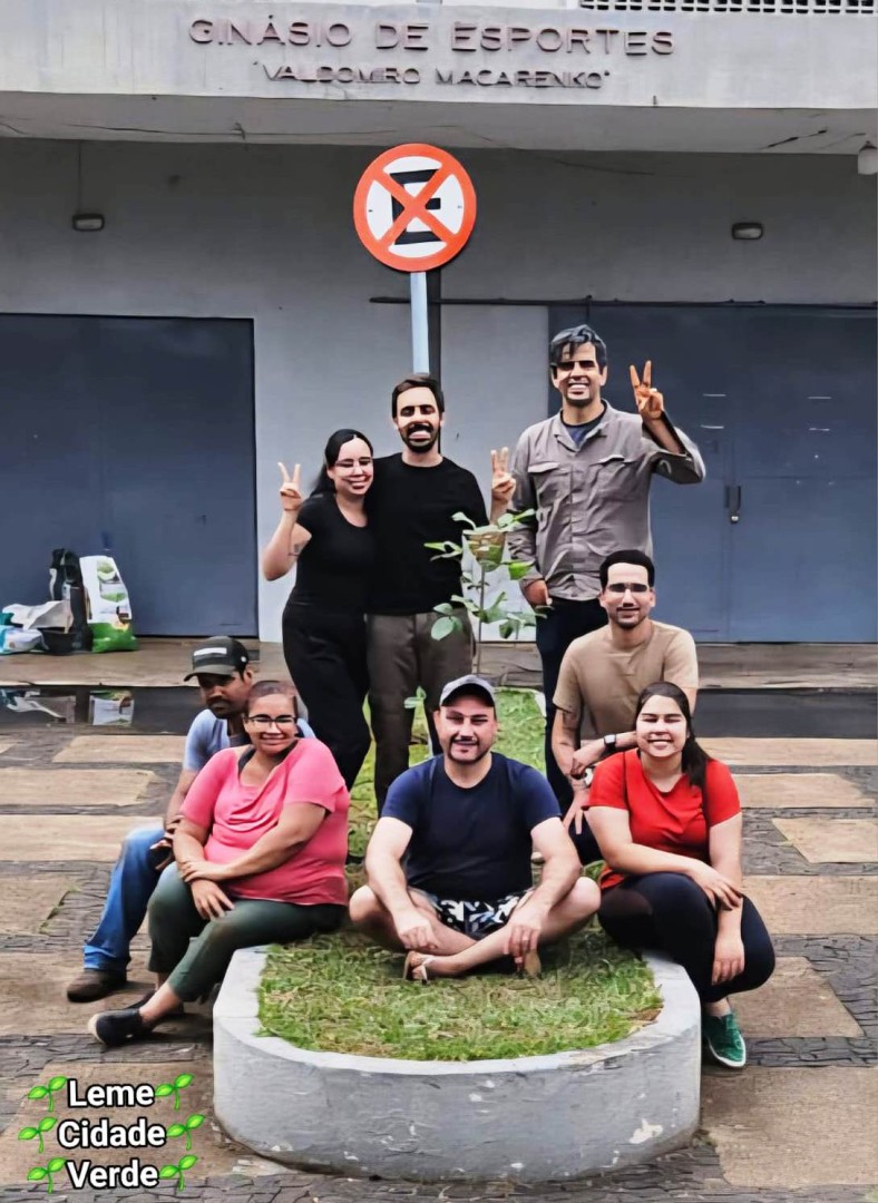 PLANTIO DE 42 MUDAS EM CELEBRAÇÃO AOS 10 ANOS DO PROJETO LEME CIDADE VERDE